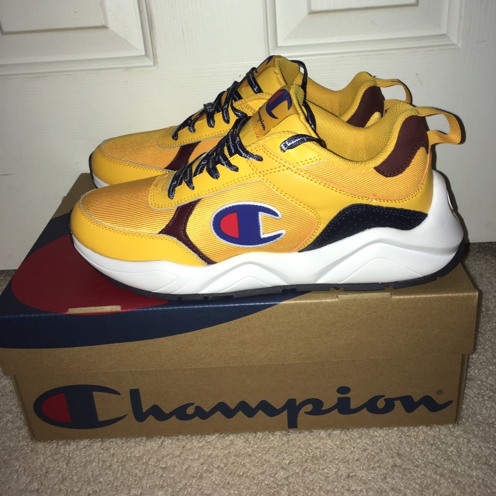 Champion 93eighteen